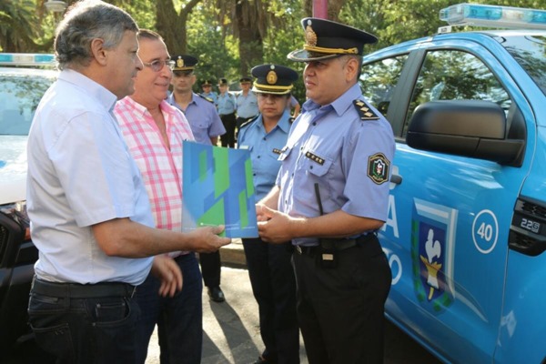 El gobernador Peppo hizo entrega de 70 nuevos patrulleros para la